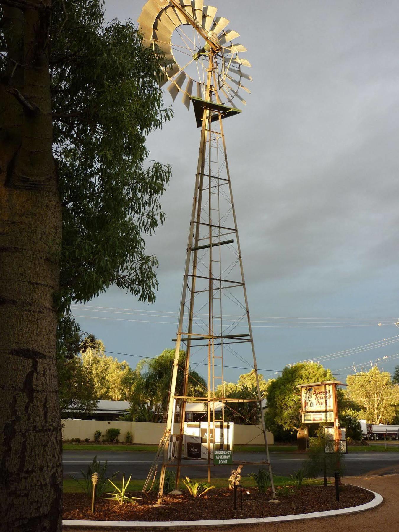 Motel Roma Aussie Tourist Park Zewnętrze zdjęcie
